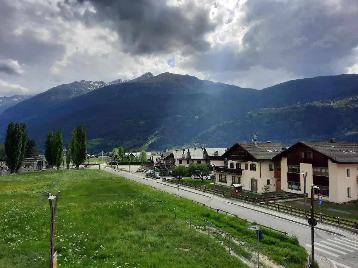 Olympic Chalet Bormio 0*,